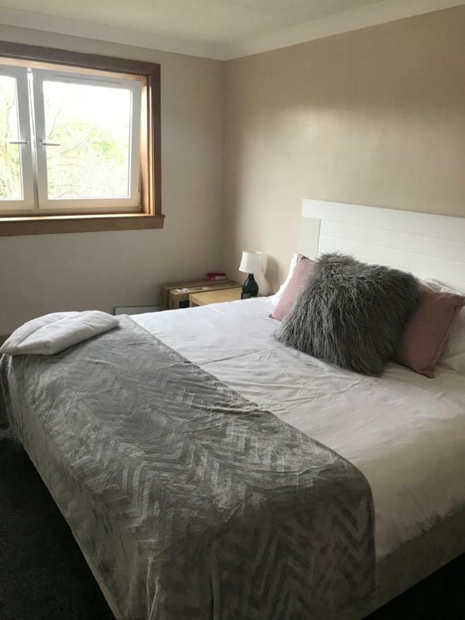 “A Wee Pad In Dunfermline” Leilighet Eksteriør bilde