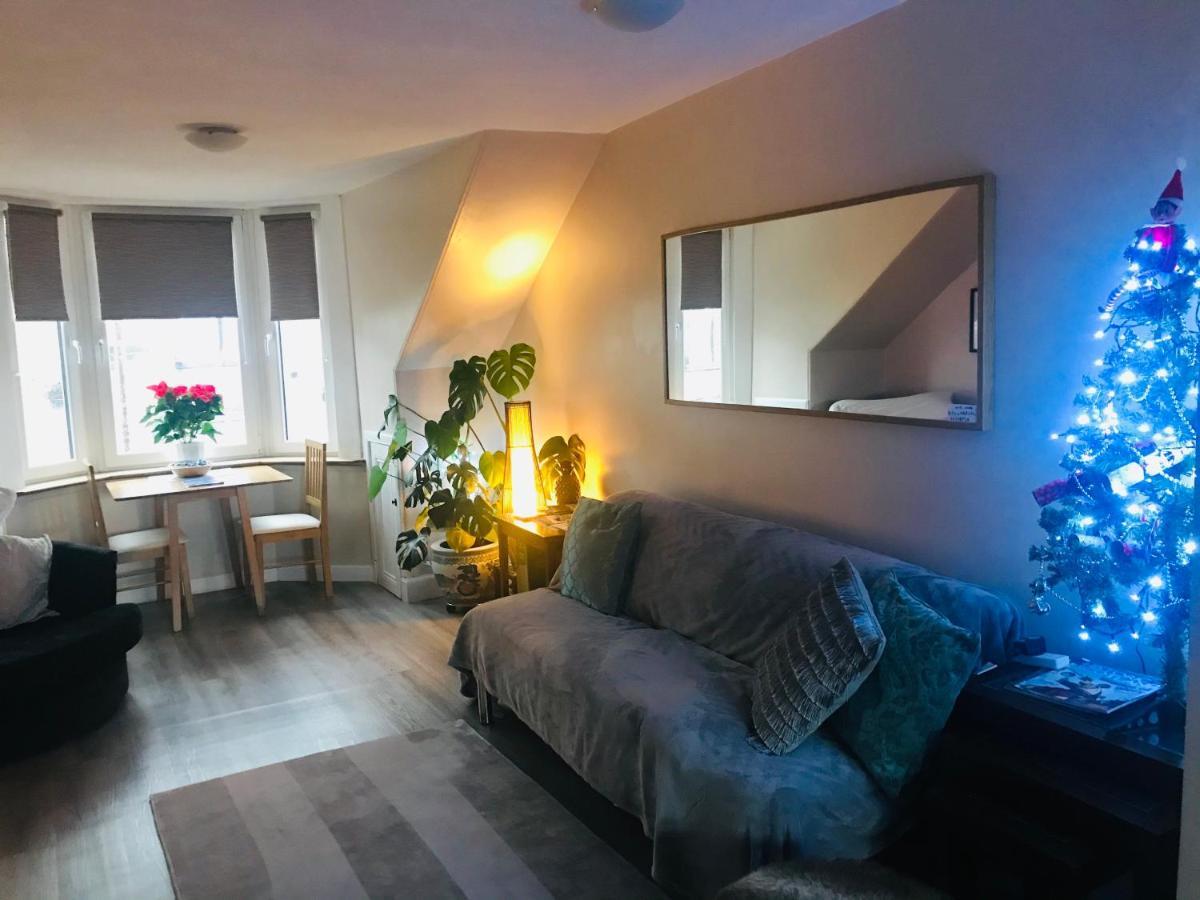 “A Wee Pad In Dunfermline” Leilighet Eksteriør bilde